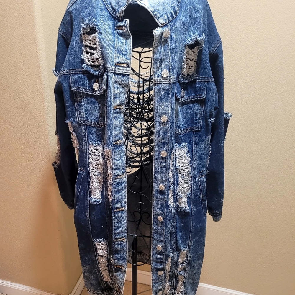 Divine Thrill Ripped Denim Jacket Long Destroyed Size L
